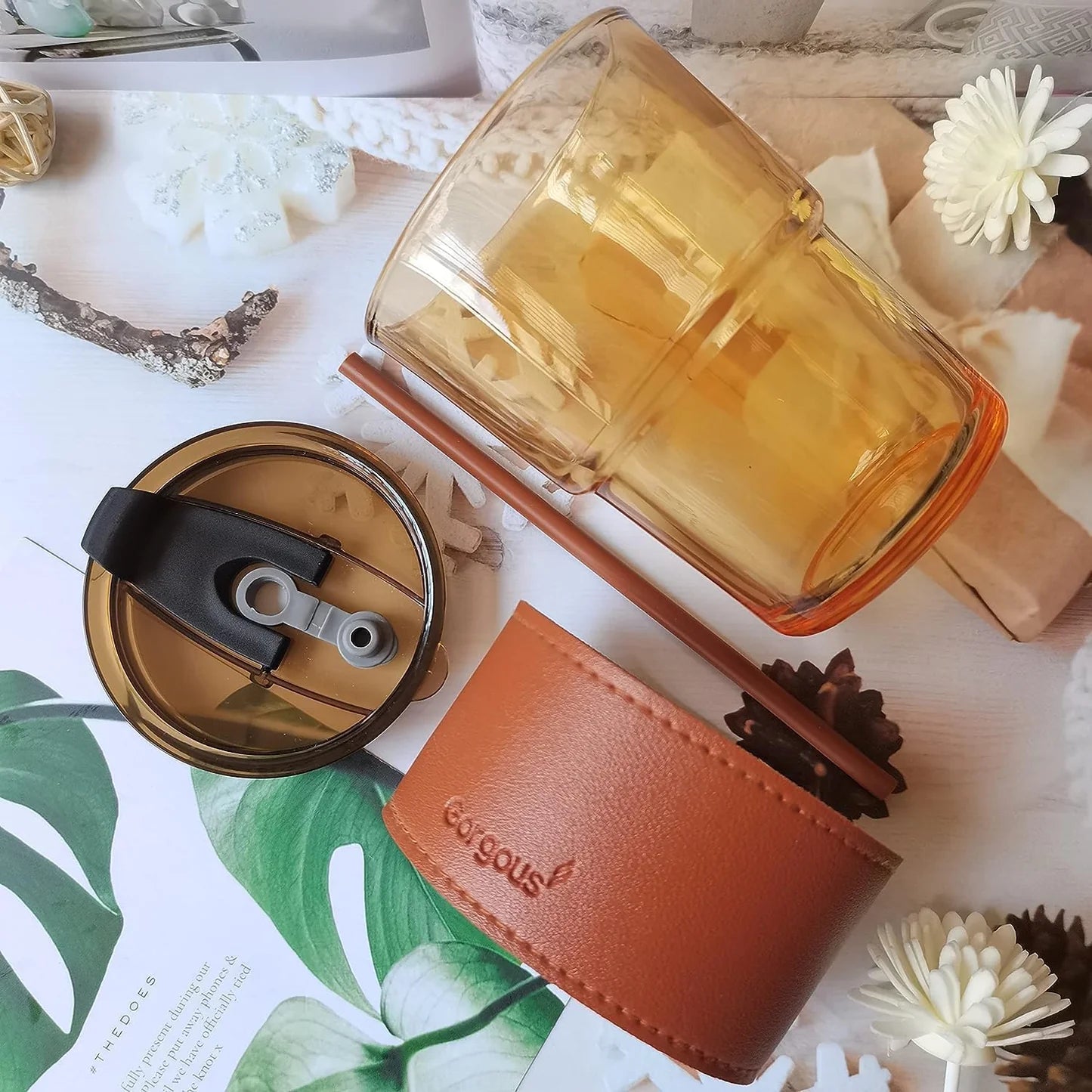 Personalized Bliss — 400 ml Glass Tumbler with Leather Grip, Lid and Straw